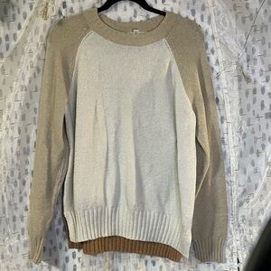 Time & Tru sweater cream and beige Winter  L.               B1.   AA